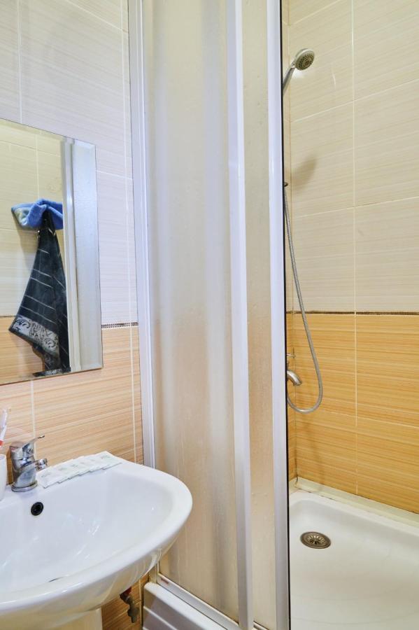 Троицкая Люккс Апартамены Посуточно Почасово Apartment Sumî Exterior foto